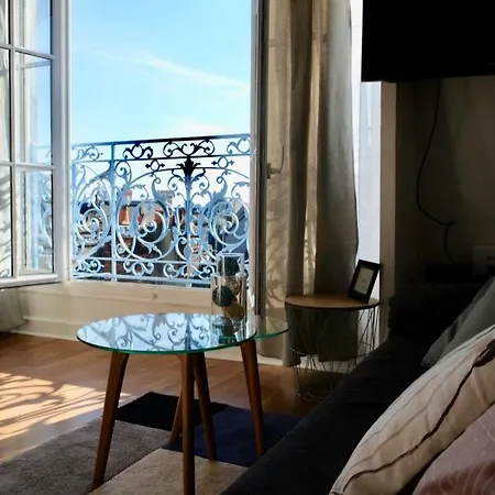 Vue Exceptionnelle En Plein Coeur De Rouen!! *