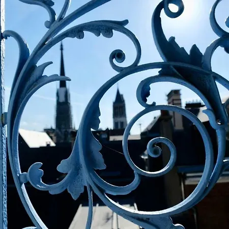 Vue Exceptionnelle En Plein Coeur De Rouen!! *